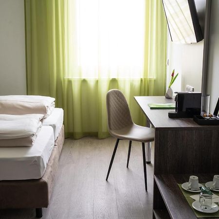 Eee Hotel Graz Pirka Екстериор снимка