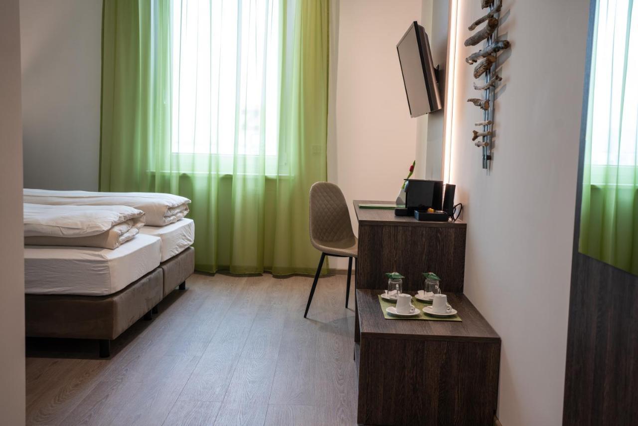 Eee Hotel Graz Pirka Екстериор снимка