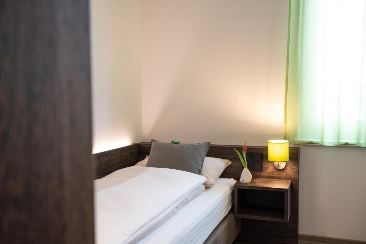Eee Hotel Graz Pirka Екстериор снимка