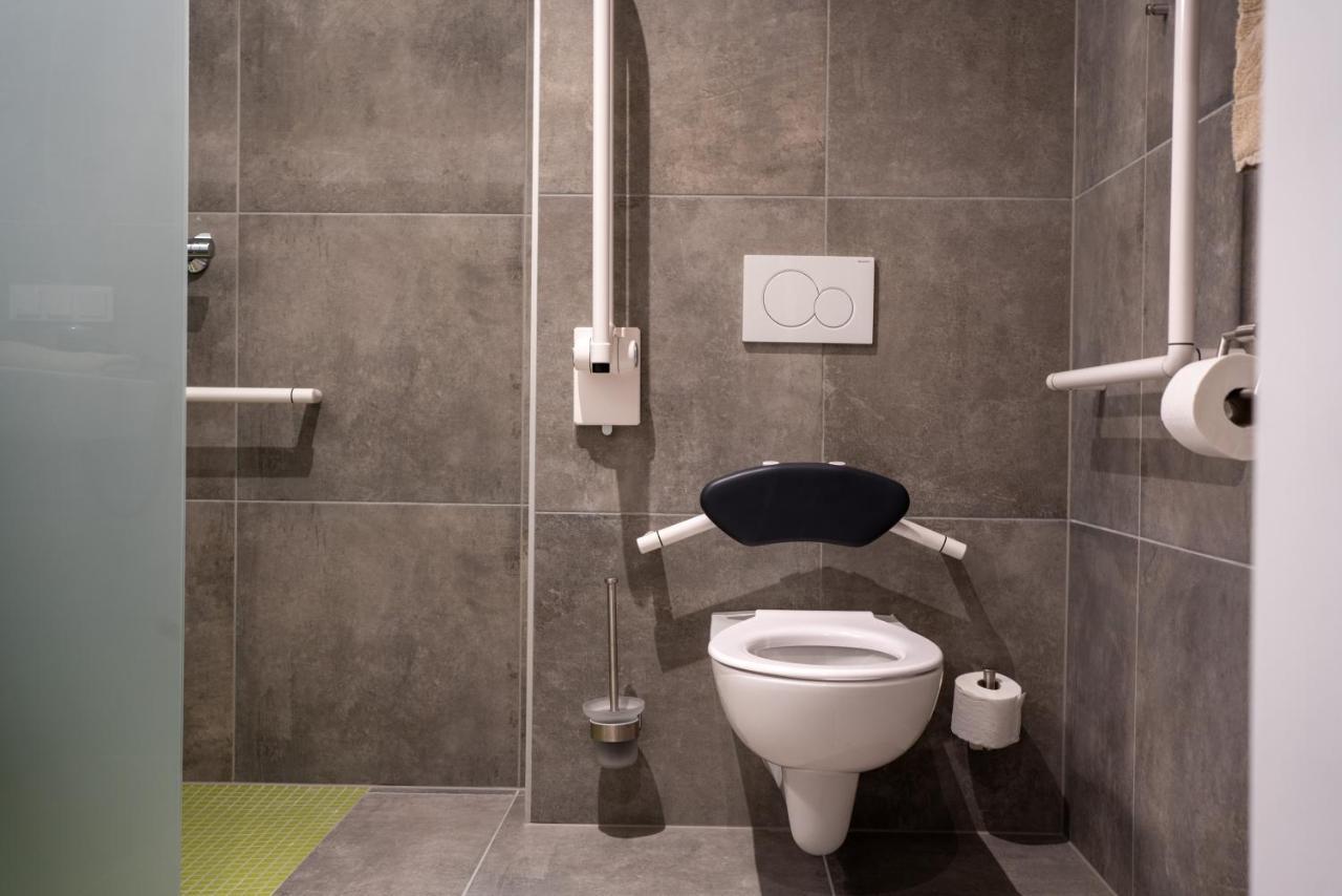 Eee Hotel Graz Pirka Екстериор снимка